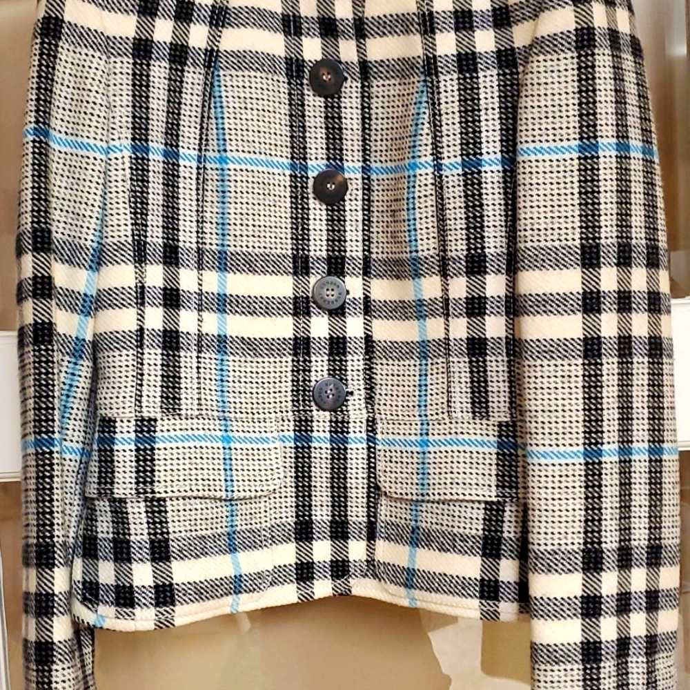 Burberry womens jacket size 4